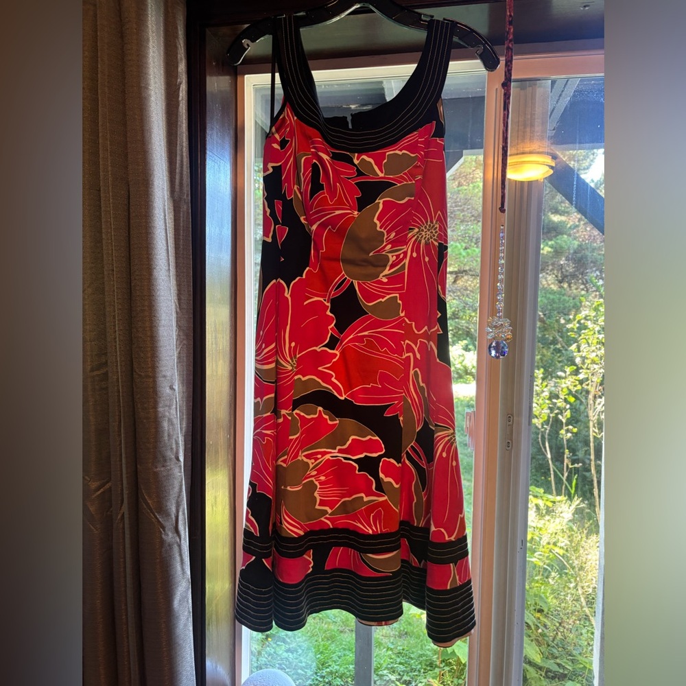 Nine West Red Black and Pink Floral Dress Size 6